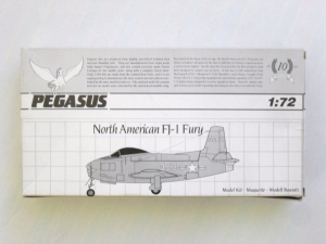 PEGASUS 1/72 3007 NORTH AMERICAN FJ-1 FURY